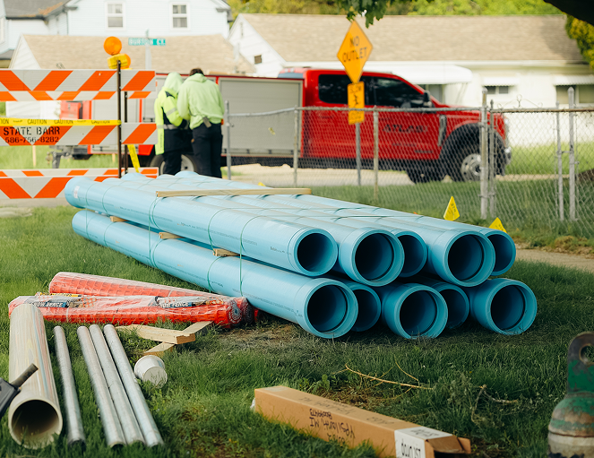 Fused HDPE water main pipe staged for directional drilling by Atlas HDD